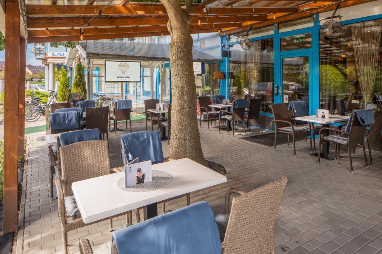 Kristaly Hotel Keszthely Exterior photo